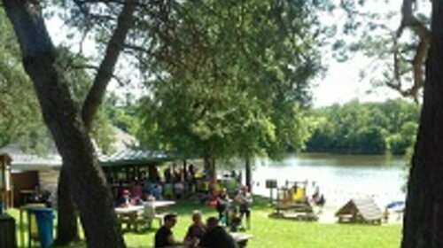 Location à saisir : Bar de La Plage Plan d'Eau de Châtelus-Malvaleix